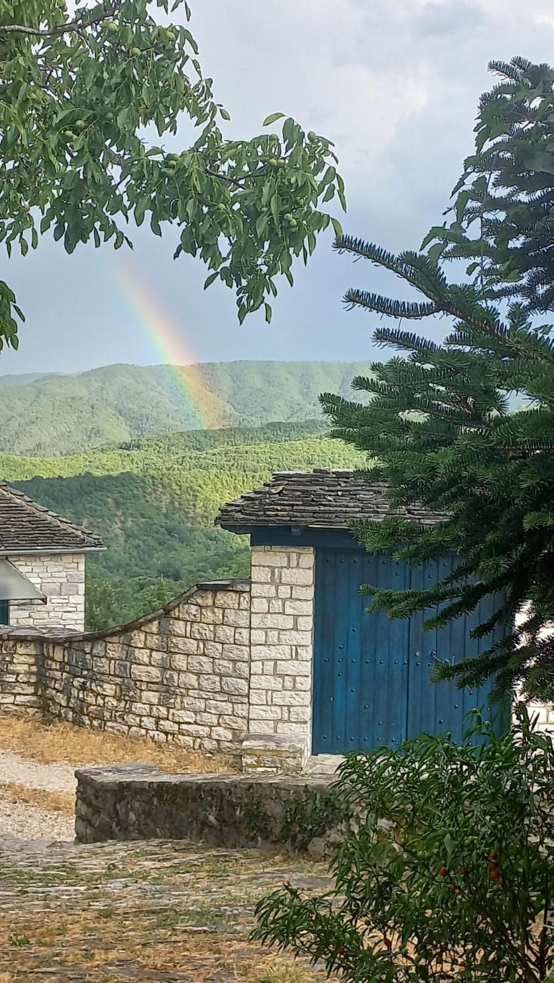 Guesthouse Selini Vitsa Eksteriør billede