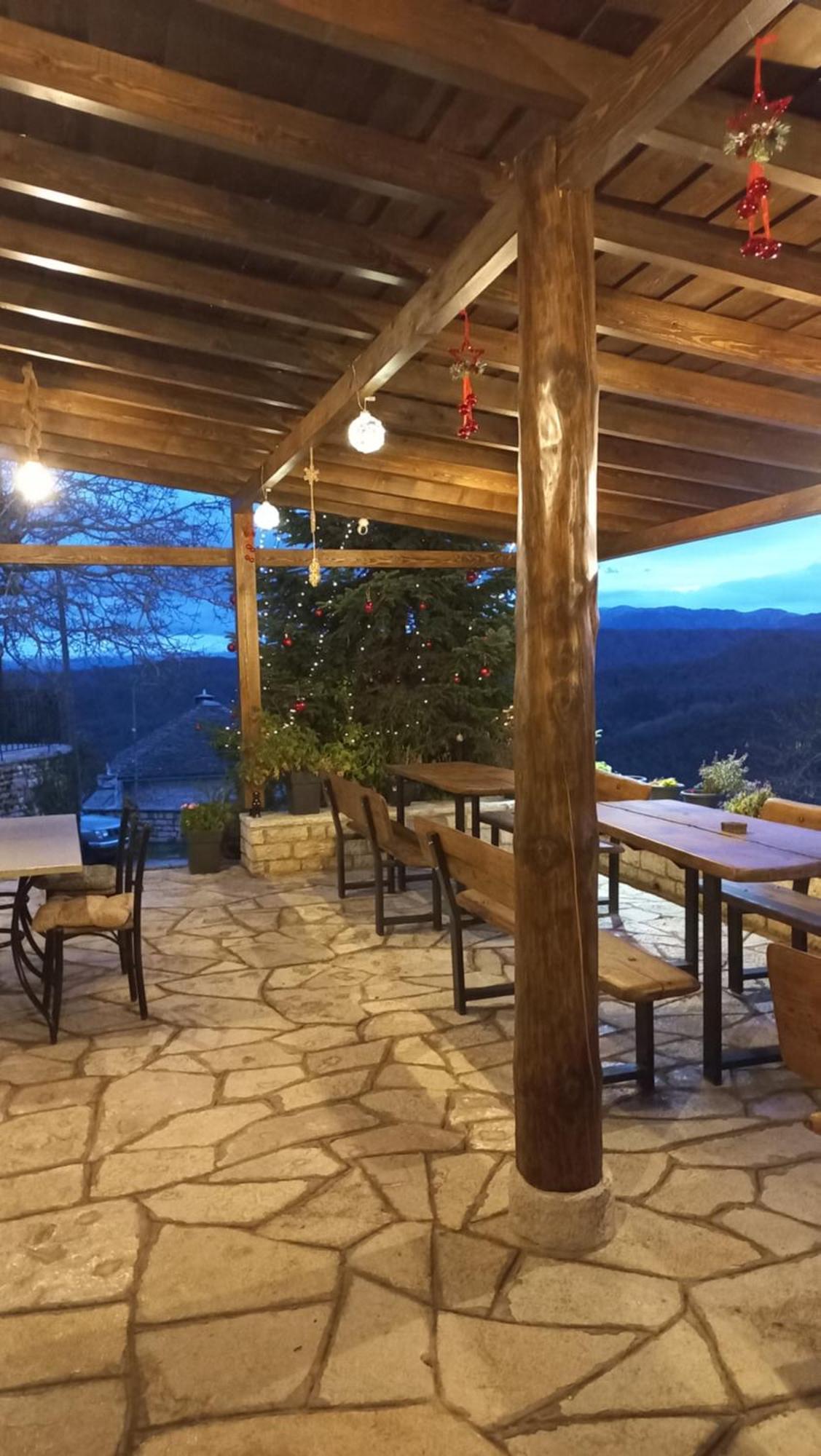 Guesthouse Selini Vitsa Eksteriør billede